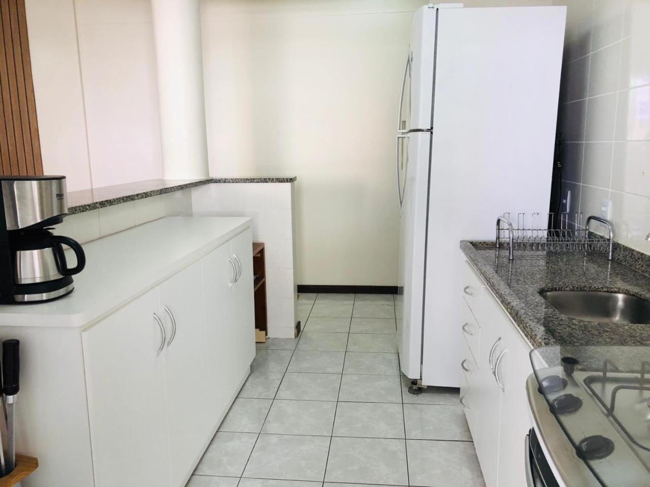 Apto Bombas Ed Guarapari Bombinhas Bagian luar foto