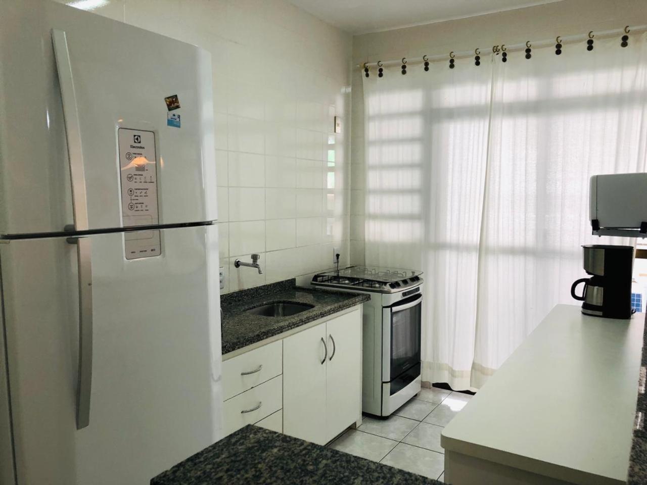 Apto Bombas Ed Guarapari Bombinhas Bagian luar foto